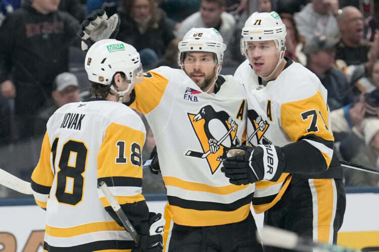 Letang scores in OT to lift Pens past Jackets